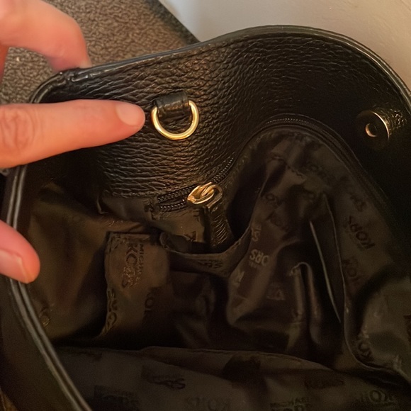 Michael Kors black pebbled leather shoulder bag with matching Wallet - Picture 10 of 17